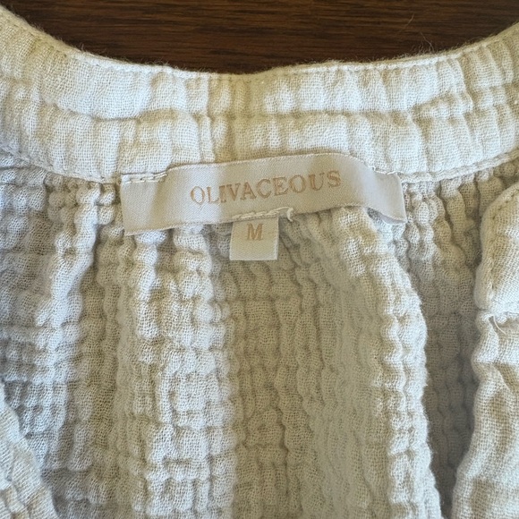 Olivaceous white cropped top - Picture 2 of 4